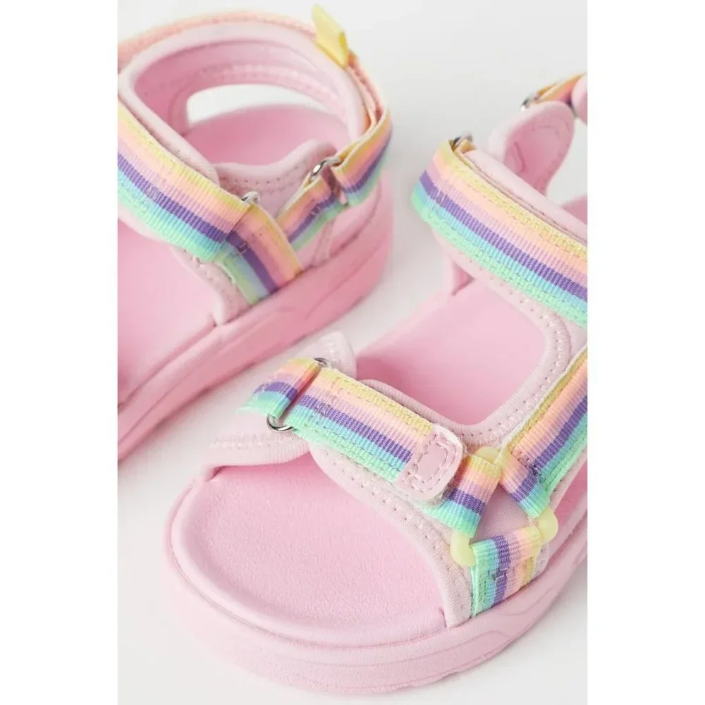 NWT H&M Girls Strappy Sandals in‎ Light pink/rainbow-colored Size US 10.5